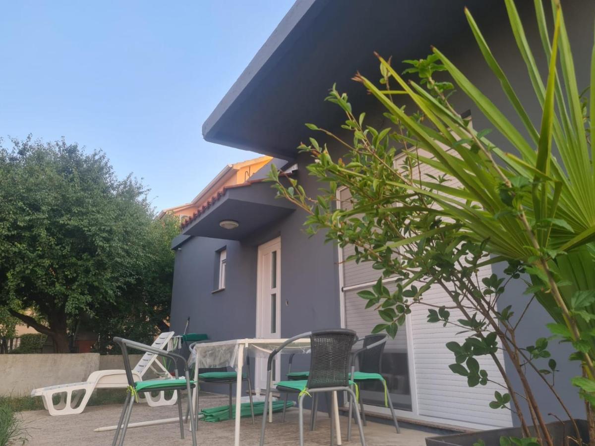 Apartman Julka Sukošan Exterior foto